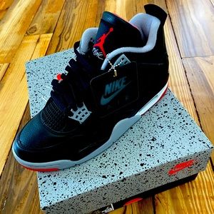 Nike Air Jordan 4 Reimagine Bred